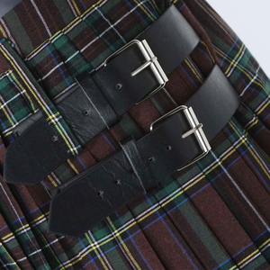 Auténtico kilt escocés para hombre, ropa hereditaria, diseño de tartán de lana, estilo artesanal, cintura ajustable para ceremonias y uso casual. - Product Image 6