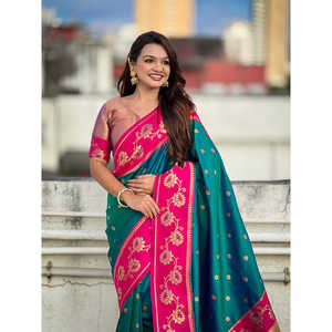 Green Soft Silk Lotus Paithani Saree <b>Indian</b> & <b>Pakistani</b> <b>Clothing</b> Elite Weaves 650g - Product Image 5