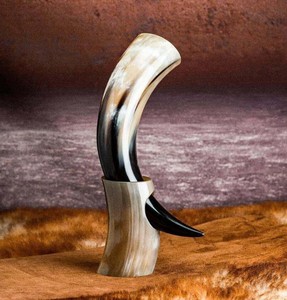 Corne à boire artisanale avec support, corne de buffle naturelle, mug à bière viking, cadeau médiéval pour homme - Product Image 5