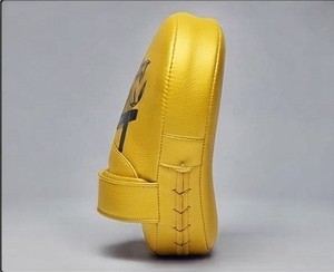 Mitaines de frappe en cuir pour entraînement MMA et boxe, cibles de frappe durables pour le kickboxing et le Muay Thai, pour hommes et femmes (paire) - Product Image 4