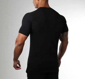 T-shirt pour homme à manches courtes, col rond, séchage rapide, coupe ajustée, avec impression de lettres sur le devant, logo personnalisé, vêtements de sport décontractés - Product Image 5