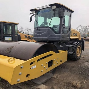 Compacteur à pneus monocylindre haute performance avec transmission hydraulique intégrale et moteur puissant pour une production efficace sur chantier - Product Image 6