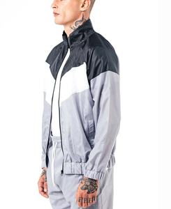 Chándal de nailon, chándal cortavientos holgado personalizado, conjunto de 2 piezas, chándal de nailon liso ligero de gran tamaño para hombre - Product Image 3