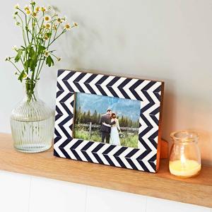 Cadres en os incrustés avec logo personnalisé - Cadres photo de luxe OEM/ODM pour les équipements hôteliers - Product Image 4