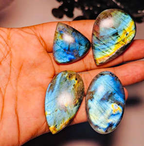 Labradorite Full Flash Cabochon Vernis à la main Labradorite Forme ronde Labradorite Pierre précieuse en vrac pour la fabrication de bijoux Pierre - Product Image 1