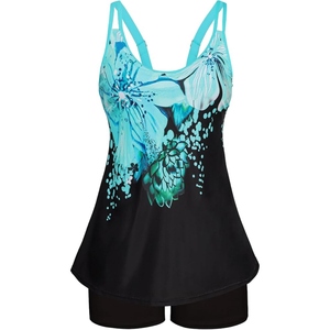 Maillot de bain tankini fleuri pour femme avec shorty – Tenue de bain élégante et modeste pour la piscine et les centres de villégiature - Product Image 5