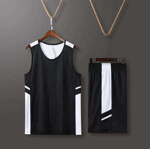 Conjunto de Uniforme de Baloncesto Unisex GEARS, Negro y Blanco, Camiseta sin Mangas de Malla Transpirable, Pantalones Cortos, Ropa Deportiva con Bloques de Color, 100% Transpirable - Product Image 1