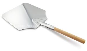 Utensilios de cocina sostenibles para pizza Henry Foodservice: Paleta para pizza de aluminio y madera con mango de madera - Product Image 3