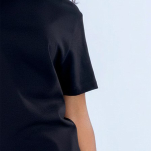 T-shirt à manches courtes noir pour femme, logo personnalisé, haute qualité, vente en gros, jersey uni, respirant, à séchage rapide, pour le printemps et l'été - Product Image 6