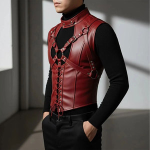 Chaleco de Cuero Sintético Rojo para Hombre con Arnés - Chaleco de Cuero Gótico con Cordones - Chaleco Personalizado - Product Image 3