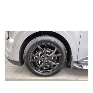 Kia Carnival 2024 de 7 Plazas, Versión Gravity con Cámara Trasera, Asientos de Cuero, Caja de Cambios Automática, Combustible Diésel, 27,476 km - Product Image 5