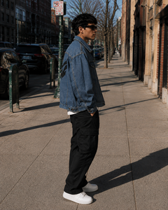 Veste en jean à capuche élégante pour homme, logo sur le devant, vêtements décontractés, haute qualité, 100% coton, fabrication OEM sur mesure, vente en gros - Product Image 5