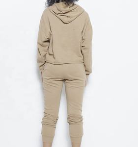 Conjunto de 2 piezas para mujer al por mayor, chándales de lana de algodón 100% a la moda, tops cortos, ropa deportiva, ropa de calle, pantalones de chándal - Product Image 4