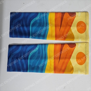 Manchons de bras de baseball personnalisés avec design et logo sur mesure, résistants à l'eau, anti-transpiration, séchage rapide - Prix de gros - Product Image 5