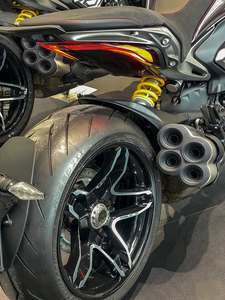 Descuento en Venta al por Menor para la Motocicleta XDiavel V4 1158cc V4 Grands Turismo 168HP, Cumple con las Emisiones Euro 5 - Product Image 3