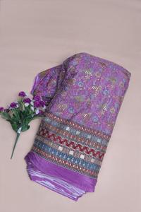 Tela de crepé natural con estampado floral de lavanda púrpura y borde ornamental pesado, material para vestido Kurti, prenda étnica. - Product Image 2