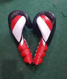 Guantes de Boxeo MMA Personalizados de Fábrica, con Cordones, de Cuero Vacuno, Cierre de Tirón, para Entrenamiento en Gimnasio, Sparring, OEM, ODM, Unisex - Product Image 4