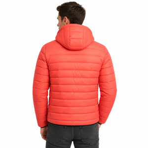Doudoune tendance conçue pour l'hiver moderne, offrant une chaleur respirante, une isolation douce et un confort pratique pour la superposition de vêtements. - Product Image 3