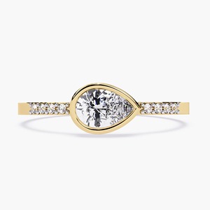 Bague solitaire de luxe en or massif 14 carats avec diamant de laboratoire de 1,50 carat, clarté VS1, couleur F, taille poire, certifié IGI - Product Image 1