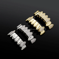 2024 à la mode personnalisé diamant Grillz Hip Hop 18k plaqué or glacé Moissanite diamant Grillz pour les dents