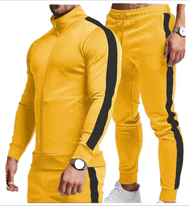 Conjunto Deportivo Informal Otoño-Invierno para Hombre, Estilo Juvenil con Capucha y Combinación de Colores, Europa y Estados Unidos - Product Image 4