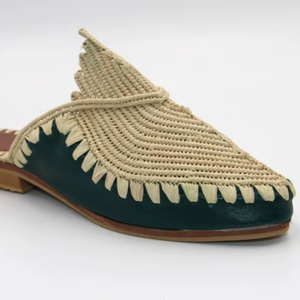 Pantoufles en raphia faites à la main, sandales marocaines vertes - Product Image 1