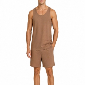 Ensemble deux pièces personnalisé pour homme, débardeur sans manches et short, vêtements de sport d'été, doux, respirant, léger, confortable et actif - Product Image 1