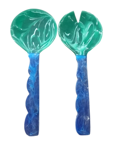 Juego de Servidor de Ensalada de Resina Hecho a Mano por Artizon Studio, Cuchara Elegante con Textura de Mármol Aqua Swirl, Apto para Lavavajillas, Tenedor - Product Image 3