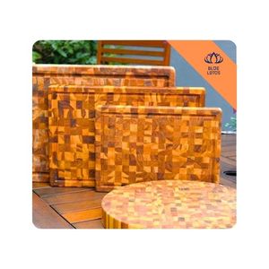 Planche à découper rectangulaire en bois d'acacia BLUE LOTUS FARM Gem Le Acacia, épaisseur 1,5 cm, durable et compatible lave-vaisselle pour une utilisation quotidienne en cuisine - Product Image 1