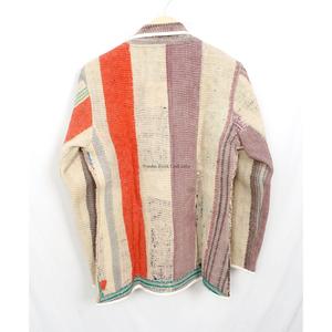 Nueva chaqueta india hecha a mano de algodón multicolor con patchwork Kantha, ecológica, estilo étnico bohemio para uso casual. - Product Image 6