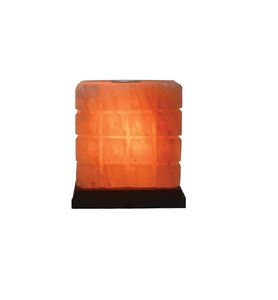 Lampes en forme de fleur en sel rose de l'Himalaya, faites à la main, portables, raffinées, vente en gros, 100% pur, comestibles, tailles personnalisées, emballées, pour mariage - Product Image 1