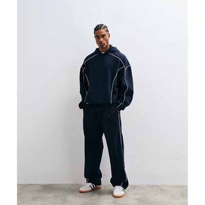 Ensemble de survêtement bleu marine à capuche pour homme, couleur unie, manches longues, coupe ample avec détails de couture blanche, tenue décontractée pour l'automne - Product Image 6