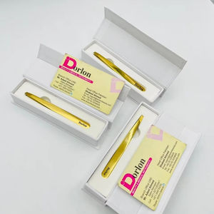 Pince à épiler pour sourcils en acier inoxydable de qualité supérieure, avec pointe inclinée, finition dorée, logo personnalisé, pour l'épilation des sourcils. - Product Image 1
