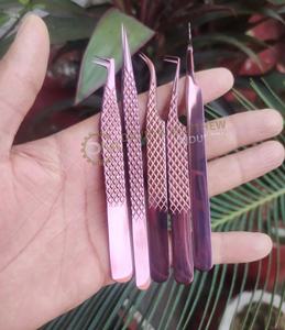 Pinzas para Pestañas con Diseño Navideño, Pinzas para Volumen, Marca Privada, Pinzas de Agarre Fuerte, Herramienta de Belleza de Acero Inoxidable - Product Image 5