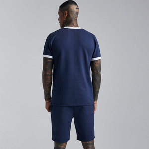 Conjunto de camiseta y pantalones cortos de verano de alta calidad con logotipo y diseño personalizados, conjuntos de pantalones cortos y camiseta para hombre, conjunto de pantalones cortos y camiseta para hombre - Product Image 4