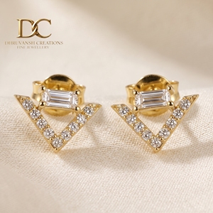 Elegantes Pendientes de Oro Amarillo Sólido de 14 Quilates con Certificación IGI, Diamantes Cultivados en Laboratorio, Corte Baguette y Redondo, Forma de V, para Mujer - Product Image 3