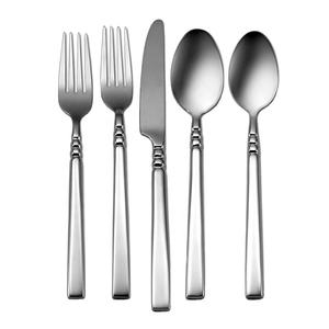 Nouveau modèle Ensemble de couverts en acier inoxydable plaqué rectangulaire bord rond Poignée de designer Ensemble de couverts à poignée rectangulaire - Product Image 1