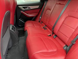 BONNE AFFAIRE 2022 F-PACEE 2.0 P400E 17.1KWH R-DYNAMIC S AUTO AWD EURO 6 5DR - Product Image 6