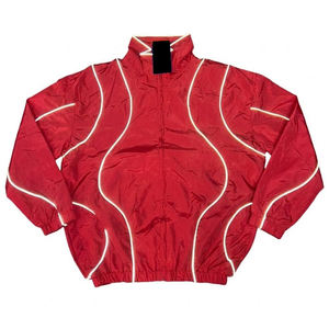 Nuevos conjuntos de chaquetas cortavientos de nailon rojo para hombre con logotipo personalizado al por mayor para verano, de secado rápido, transpirables, estilo vintage, ropa de calle. - Product Image 2