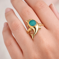 Bague Dauphin Chrétienne en Laiton avec Pierre Précieuse Moku Jewellery, Amazonite Verte Sertie en Bezel, Plaqué Or 18K, Réglable, Glamour, Inspirée de l'Océan