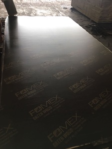 ไม้อัดเคลือบฟิล์มสำหรับงานก่อสร้างภายนอกอาคาร แกนไม้เนื้อแข็งยูคาลิปตัสและอะคาเซีย ใช้สำหรับงานคอนกรีตแบบฟิล์มฟอร์มเวิร์ค - Product Image 6