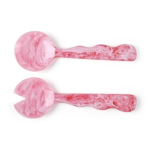 Cucharas de Servir de Resina Rosa Marmoleada con Mangos Largos, Diseño de Lujo, Acabado Espejo, Capacidad de 10 ml - Novedad para Fiestas - Product Image 2
