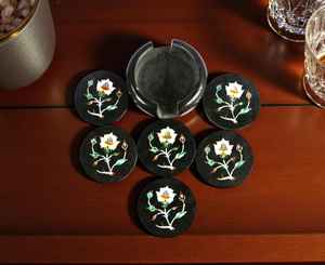 Posavasos de Mármol Negro con Incrustaciones Florales, Posavasos de Piedra Natural Hechos a Mano - Product Image 2