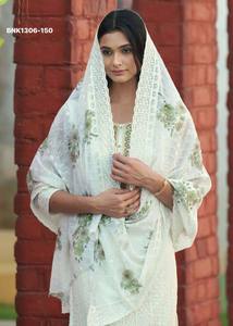 Colección de conjuntos Kurti-Pantalón-Dupatta de georgette de calidad de exportación india con Schiffli y trabajo manual en el cuello, proveedor indio. - Product Image 6
