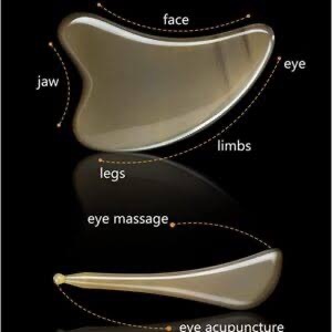 Masseur facial Gua Sha en corne de buffle écologique ILAHI, forme ovale polie, Uttar Pradesh, pour lifting et raclage, style antique, pour la maison - Product Image 1