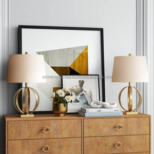 Lámpara de mesa y mesita de noche moderna en metal con acabado elegante, perfecta para iluminación interior y decoración del hogar del dormitorio - Product Image 3