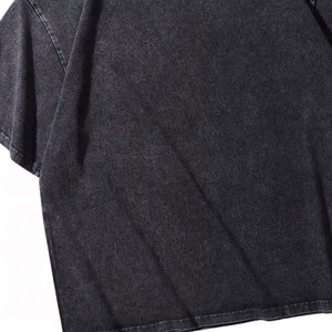 เสื้อยืดคอตตอนหนาน้ำหนักมากทรงโอเวอร์ไซส์สไตล์วินเทจ ยูนิเซ็กส์  แบบเรียบ  รับสกรีนโลโก้ OEM สตรีทแวร์ ทรงหลวม คุณภาพพรีเมียม แขนสั้น - Product Image 6