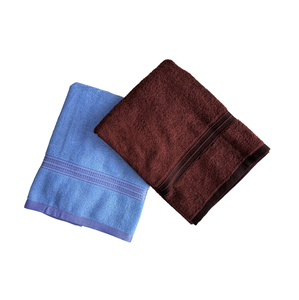 Serviettes de bain unies de couleur unie, très vendues, 100 % qualité garantie, faciles à nettoyer et à entretenir, pour la maison et l'hôtellerie - Product Image 1