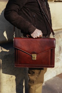 Unique Design Logo Leather Messenger Bag for Corporate Office <b>Laptop</b> Bag Promotional Business Use Available for Sale - Product Image 6