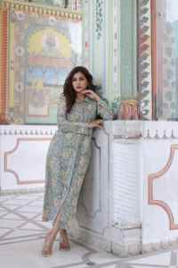 ชุดเดรสโบโฮทำมือสำหรับผู้หญิงผ้าฝ้ายออร์แกนิกอินเทรนด์พิมพ์ลายดอกไม้สไตล์หวานลำลองสำหรับฤดูร้อนของขวัญวาเลนไทน์ที่สมบูรณ์แบบ - Product Image 4